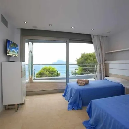 Chalet En Altea 알리칸테